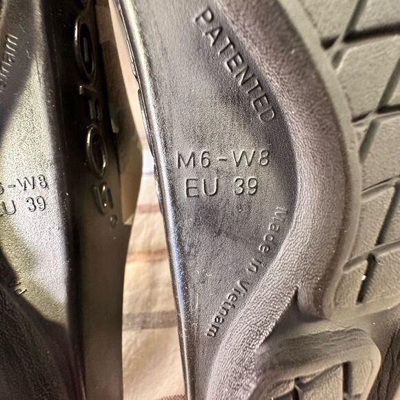 Oofos Slide Sandals - Picture 6 of 11